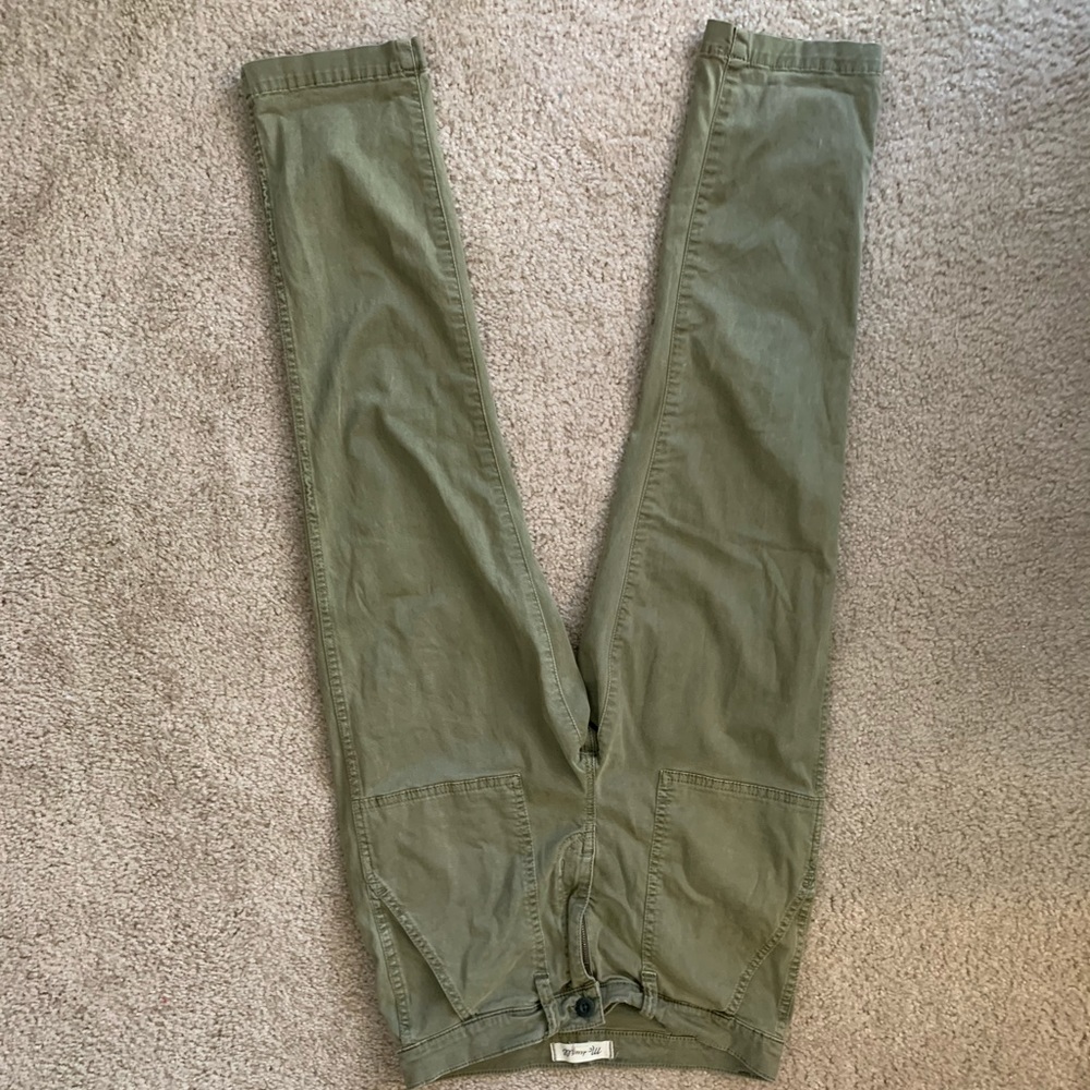 Madewell olive cargo pant, straight fit
